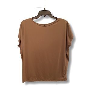 UNIQLO fine drapey tee